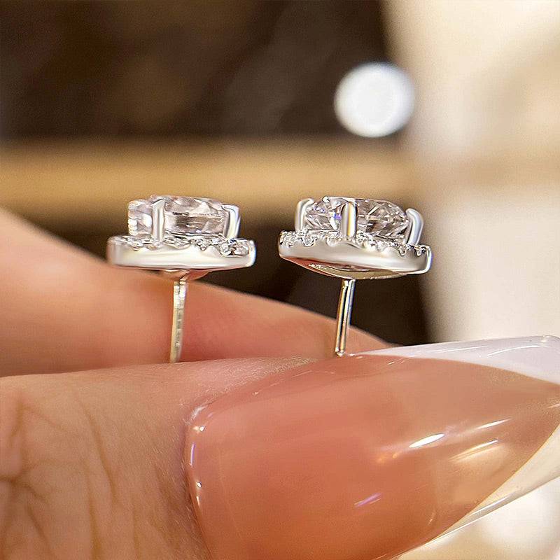 Louily Sterling Silver Classic Halo Round Cut Earring