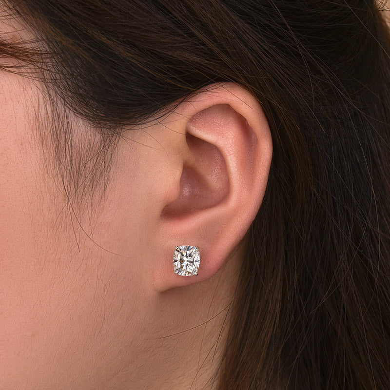 Louily Moissanite Cushion Cut Women's Stud Earrings